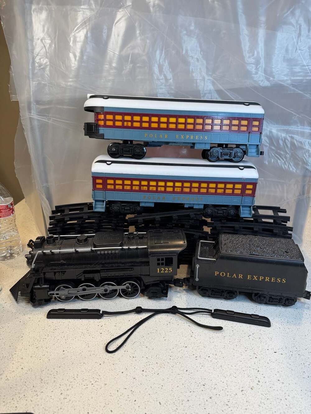 Lionel The Polar Express Ready-to-Play Battery-Powered Train Set